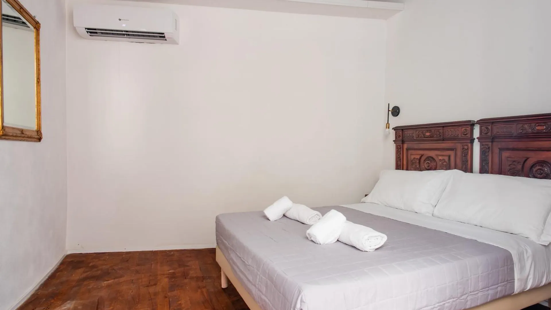 Guest house Velato Carafa Palace By Dimorra Naples Italy