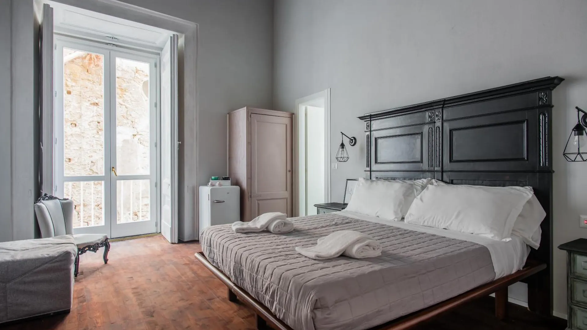 Guest house Velato Carafa Palace By Dimorra Naples