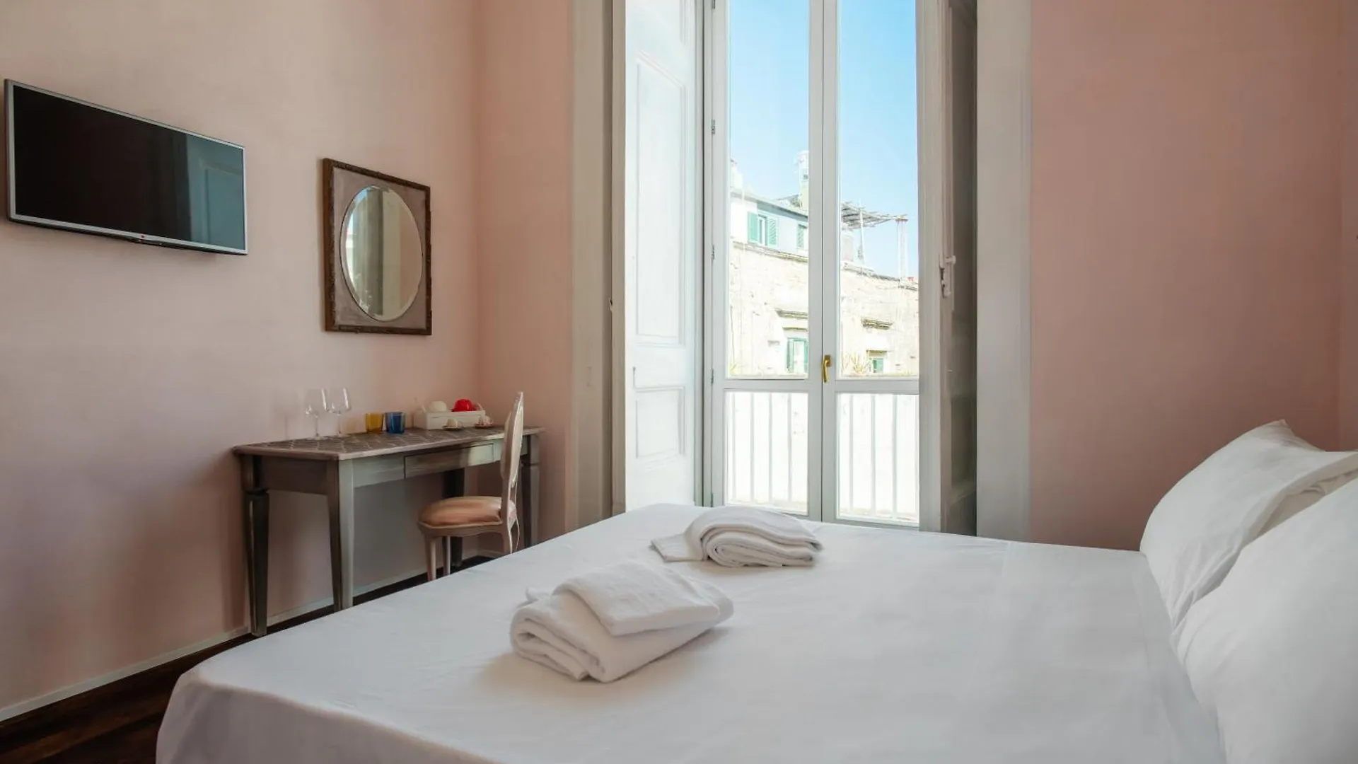 Velato Carafa Palace By Dimorra Naples