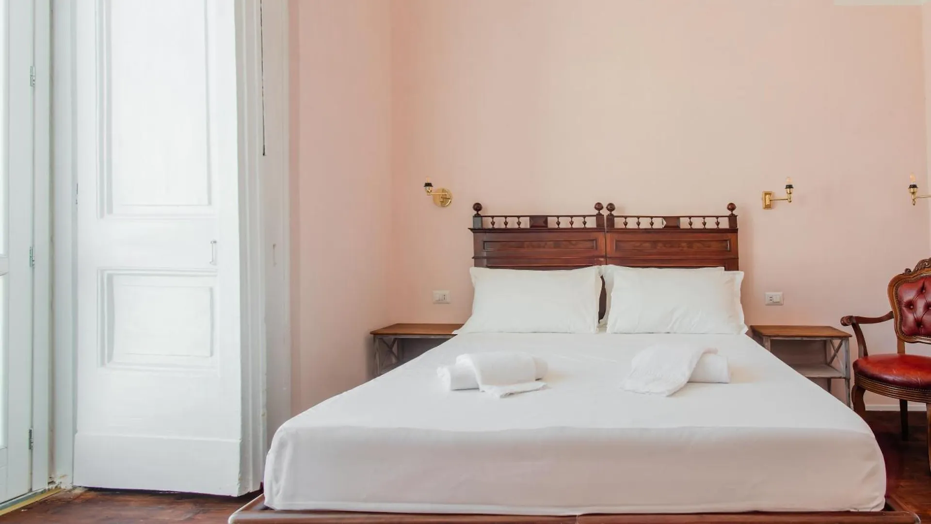 Velato Carafa Palace By Dimorra Naples Guest house